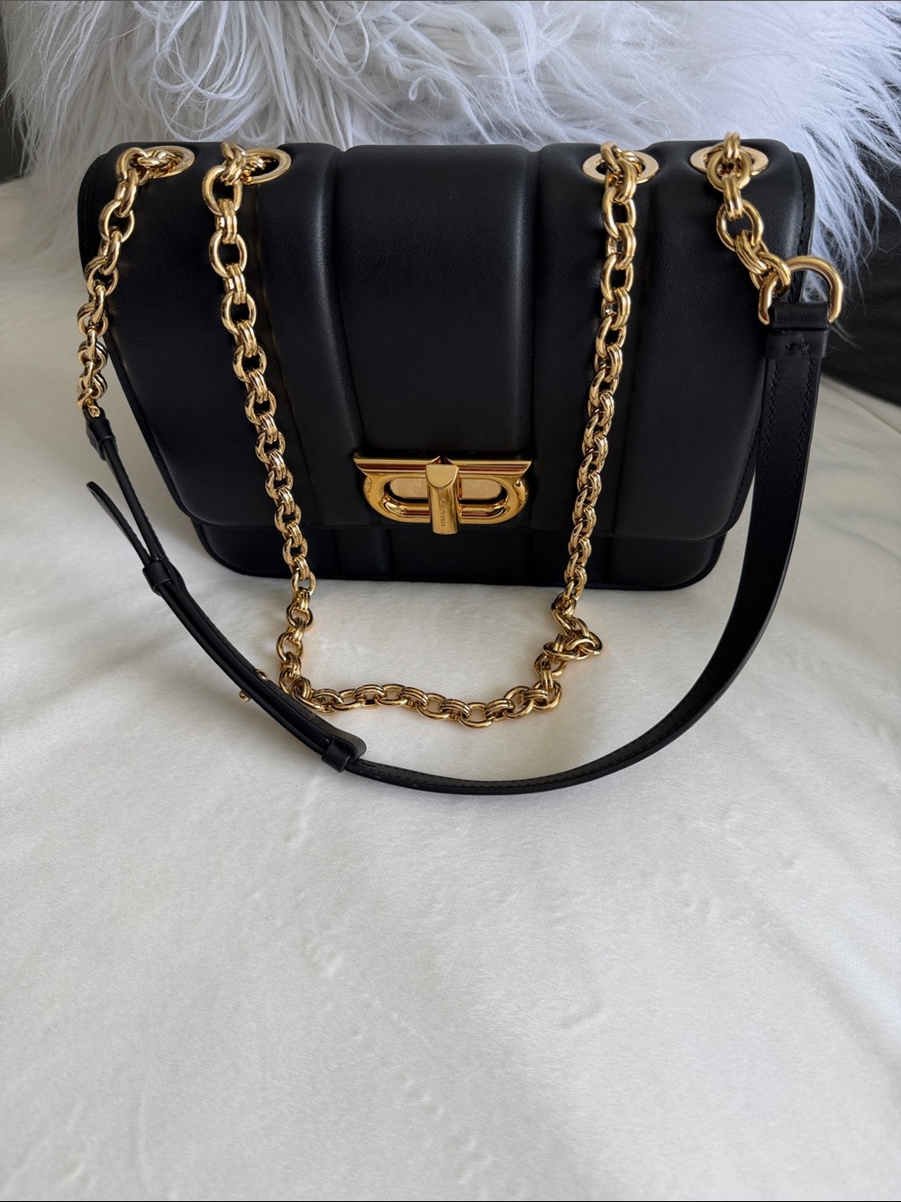Ferragamo Gancini Quilted Geometric Chain Shoulder Bag (M)